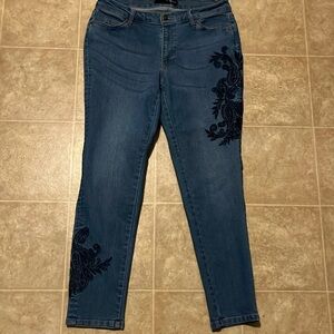 Denim 24/7 floral embroidered skinny denim jeans